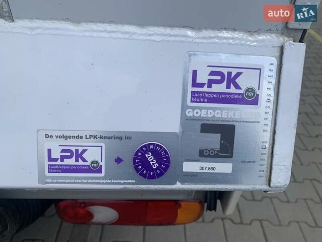 Белый Рено Мастер, объемом двигателя 2.3 л и пробегом 225 тыс. км за 21300 $, фото 12 на Automoto.ua