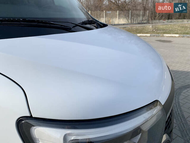 Рено Мастер 2020 в Запорожье на Automoto.ua Белый Рено Мастер, объемом двигателя 2.3 л и пробегом 239 тыс. км за 24400 $, фото 33 на Automoto.ua