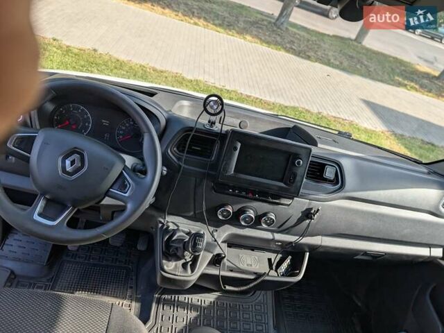 Белый Рено Мастер, объемом двигателя 2.3 л и пробегом 195 тыс. км за 23200 $, фото 33 на Automoto.ua
