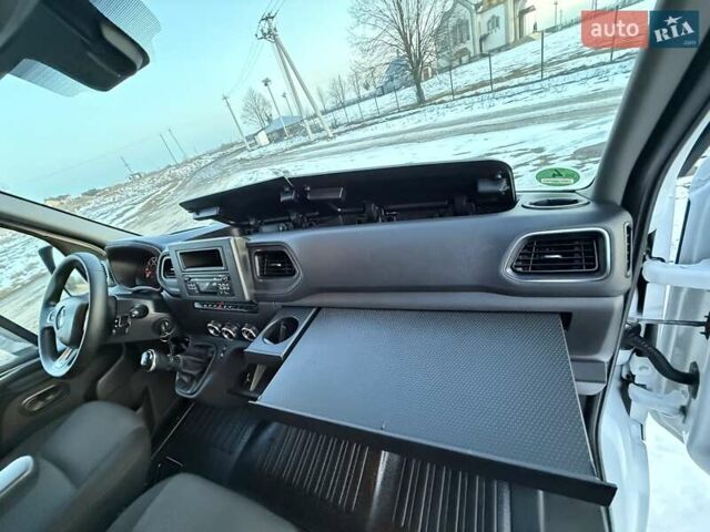 Білий Рено Мастєр, об'ємом двигуна 2.3 л та пробігом 226 тис. км за 21700 $, фото 42 на Automoto.ua