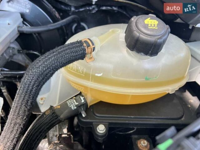 Белый Рено Мастер, объемом двигателя 2.3 л и пробегом 168 тыс. км за 20999 $, фото 39 на Automoto.ua