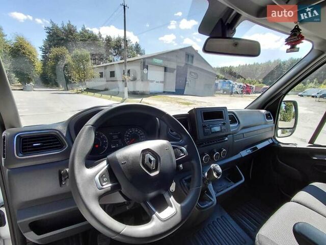 Белый Рено Мастер, объемом двигателя 2.3 л и пробегом 353 тыс. км за 18999 $, фото 58 на Automoto.ua