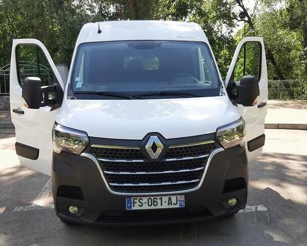 Белый Рено Мастер, объемом двигателя 2.3 л и пробегом 216 тыс. км за 18850 $, фото 17 на Automoto.ua