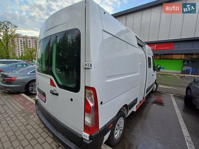 Белый Рено Мастер, объемом двигателя 2.3 л и пробегом 229 тыс. км за 16949 $, фото 51 на Automoto.ua