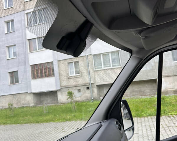 Белый Рено Мастер, объемом двигателя 2.3 л и пробегом 197 тыс. км за 19600 $, фото 32 на Automoto.ua