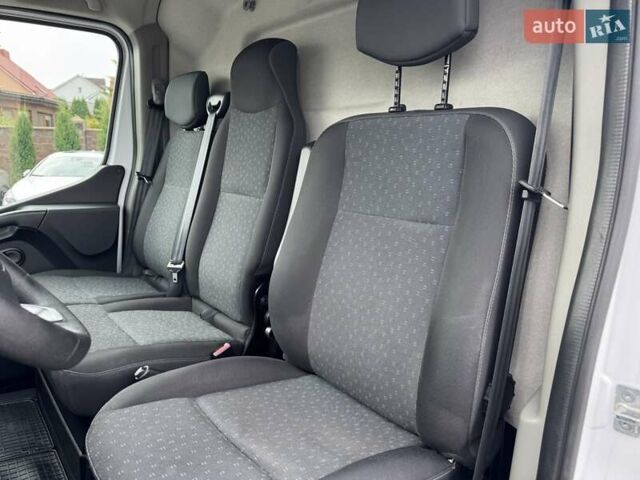 Рено Мастер 2020 в Ровно на Automoto.ua Белый Рено Мастер, объемом двигателя 2.3 л и пробегом 147 тыс. км за 20500 $, фото 12 на Automoto.ua