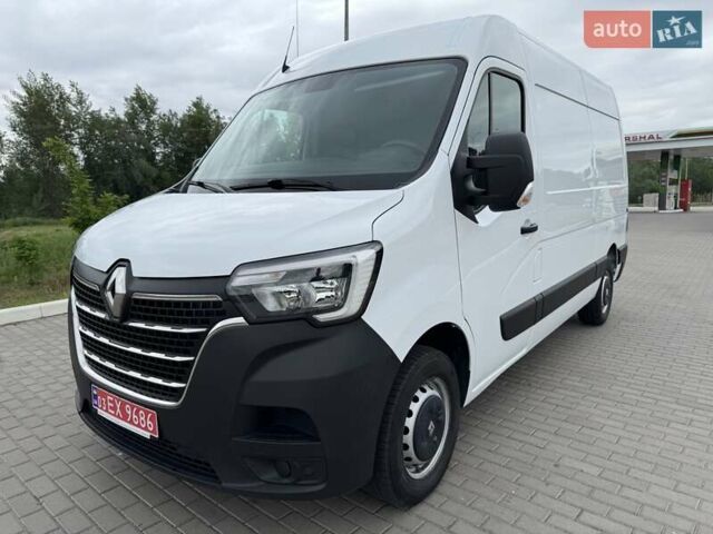 Белый Рено Мастер, объемом двигателя 2.3 л и пробегом 207 тыс. км за 20000 $, фото 3 на Automoto.ua