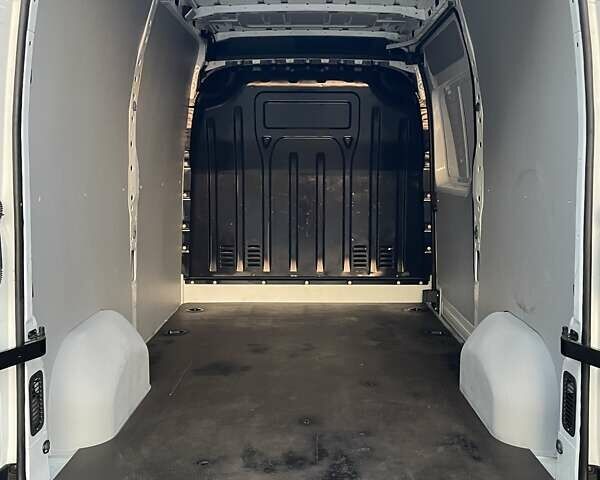 Белый Рено Мастер, объемом двигателя 2.3 л и пробегом 180 тыс. км за 18900 $, фото 63 на Automoto.ua