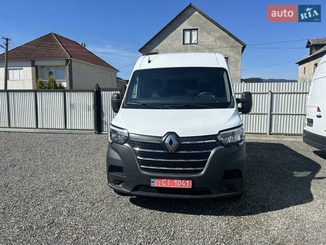 Белый Рено Мастер, объемом двигателя 0 л и пробегом 150 тыс. км за 17800 $, фото 3 на Automoto.ua
