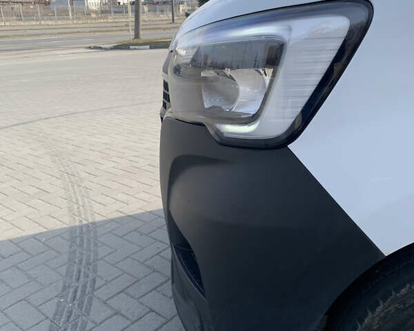 Рено Мастер 2020 в Запорожье на Automoto.ua Белый Рено Мастер, объемом двигателя 2.3 л и пробегом 239 тыс. км за 24400 $, фото 38 на Automoto.ua