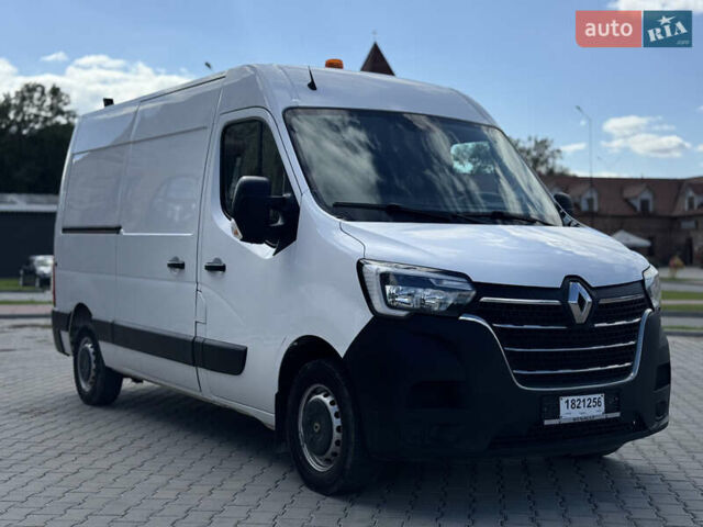 Белый Рено Мастер, объемом двигателя 2.3 л и пробегом 280 тыс. км за 16500 $, фото 1 на Automoto.ua