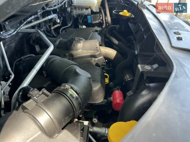 Белый Рено Мастер, объемом двигателя 2.3 л и пробегом 168 тыс. км за 20999 $, фото 45 на Automoto.ua