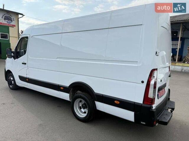 Белый Рено Мастер, объемом двигателя 2.3 л и пробегом 219 тыс. км за 21900 $, фото 8 на Automoto.ua