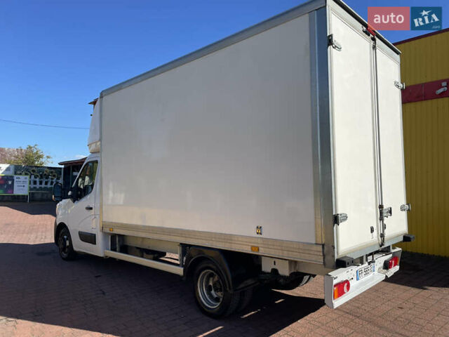 Белый Рено Мастер, объемом двигателя 2.3 л и пробегом 215 тыс. км за 23800 $, фото 7 на Automoto.ua