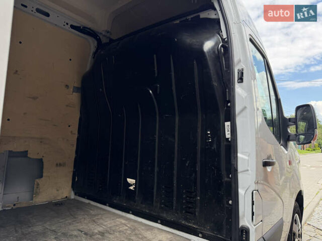 Білий Рено Мастєр, об'ємом двигуна 2.3 л та пробігом 225 тис. км за 23245 $, фото 88 на Automoto.ua