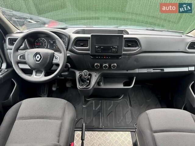 Белый Рено Мастер, объемом двигателя 2.3 л и пробегом 229 тыс. км за 16949 $, фото 27 на Automoto.ua