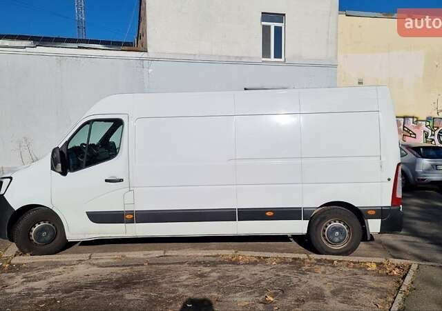Белый Рено Мастер, объемом двигателя 2.3 л и пробегом 113 тыс. км за 20900 $, фото 2 на Automoto.ua