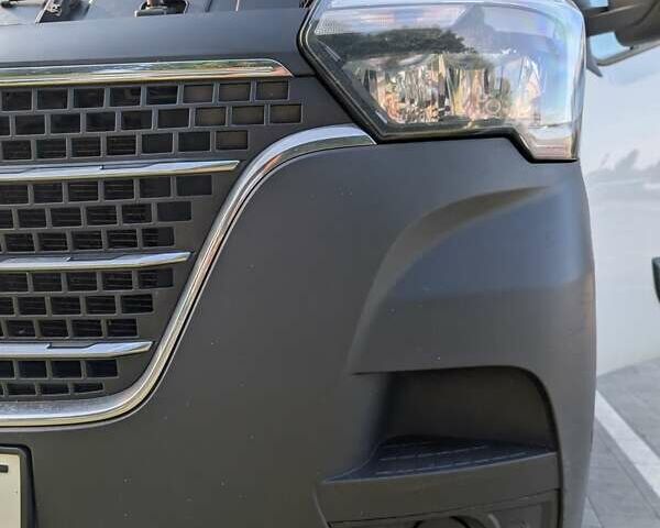 Белый Рено Мастер, объемом двигателя 2.3 л и пробегом 195 тыс. км за 23200 $, фото 23 на Automoto.ua