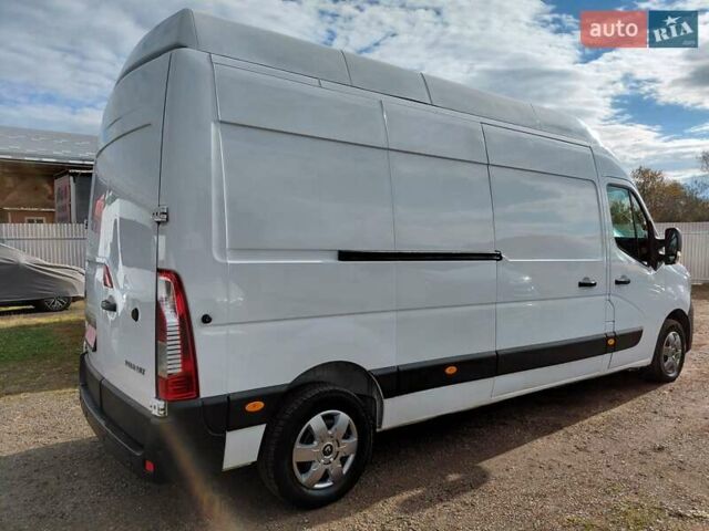 Белый Рено Мастер, объемом двигателя 2.3 л и пробегом 179 тыс. км за 19600 $, фото 8 на Automoto.ua