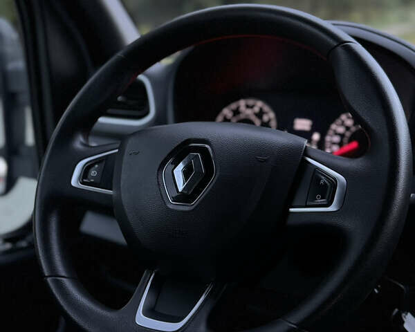 Білий Рено Мастєр, об'ємом двигуна 2.3 л та пробігом 224 тис. км за 26000 $, фото 42 на Automoto.ua