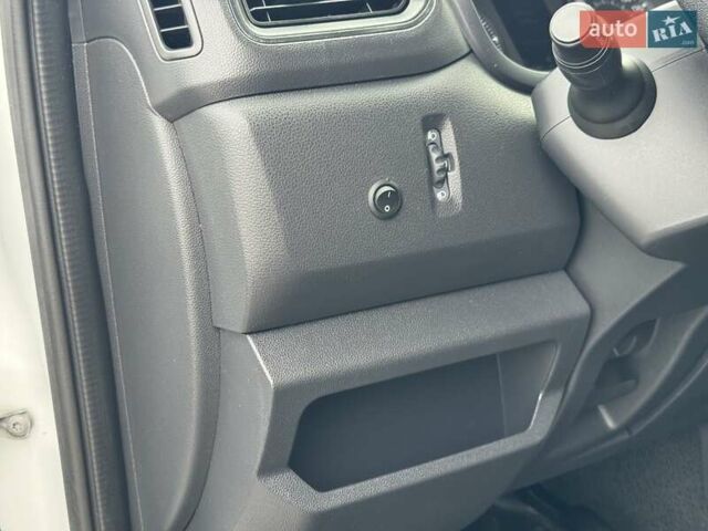 Рено Мастер 2020 в Ровно на Automoto.ua Белый Рено Мастер, объемом двигателя 2.3 л и пробегом 147 тыс. км за 20500 $, фото 10 на Automoto.ua