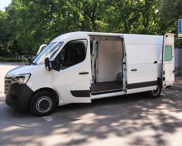 Белый Рено Мастер, объемом двигателя 2.3 л и пробегом 216 тыс. км за 18850 $, фото 31 на Automoto.ua