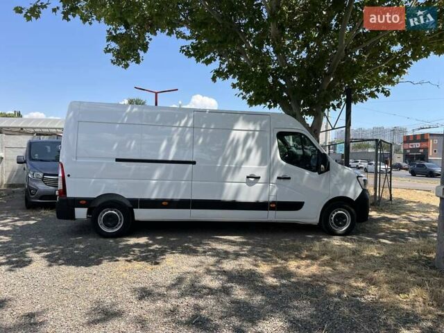 Белый Рено Мастер, объемом двигателя 2.3 л и пробегом 168 тыс. км за 20999 $, фото 4 на Automoto.ua