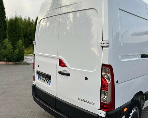Білий Рено Мастєр, об'ємом двигуна 2.3 л та пробігом 187 тис. км за 18500 $, фото 8 на Automoto.ua
