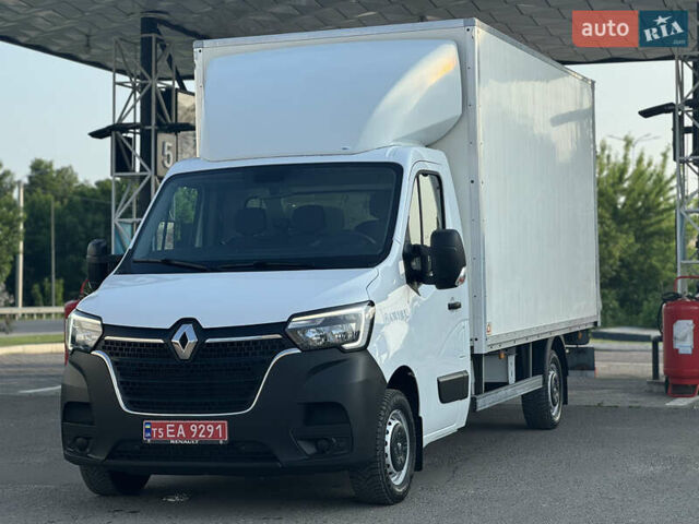 Белый Рено Мастер, объемом двигателя 2.3 л и пробегом 212 тыс. км за 23700 $, фото 2 на Automoto.ua