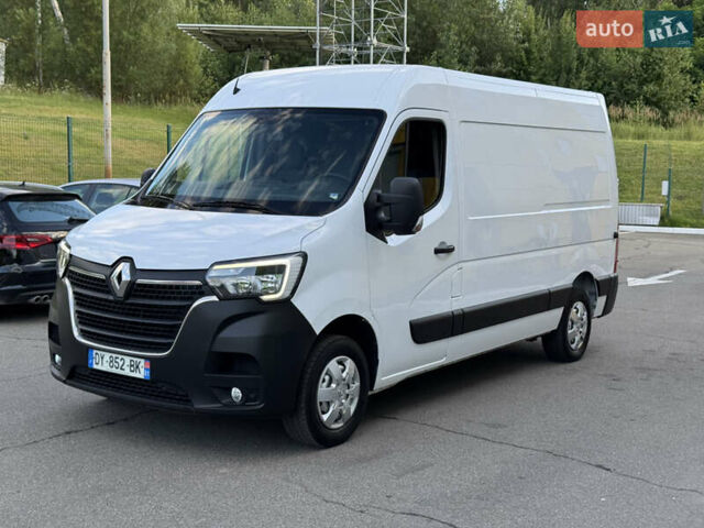 Белый Рено Мастер, объемом двигателя 2.3 л и пробегом 280 тыс. км за 18300 $, фото 1 на Automoto.ua