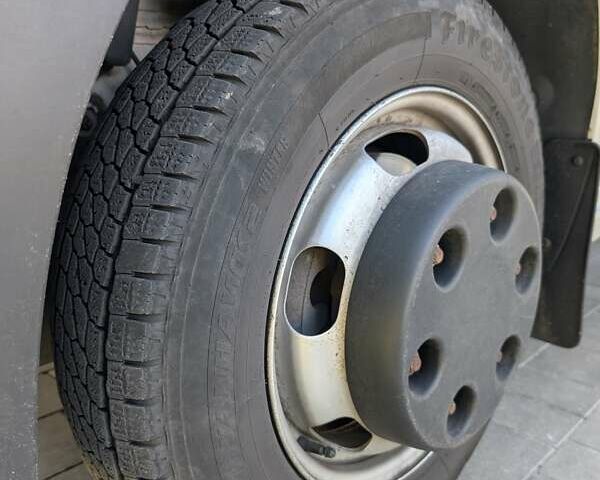 Белый Рено Мастер, объемом двигателя 2.3 л и пробегом 195 тыс. км за 23200 $, фото 30 на Automoto.ua