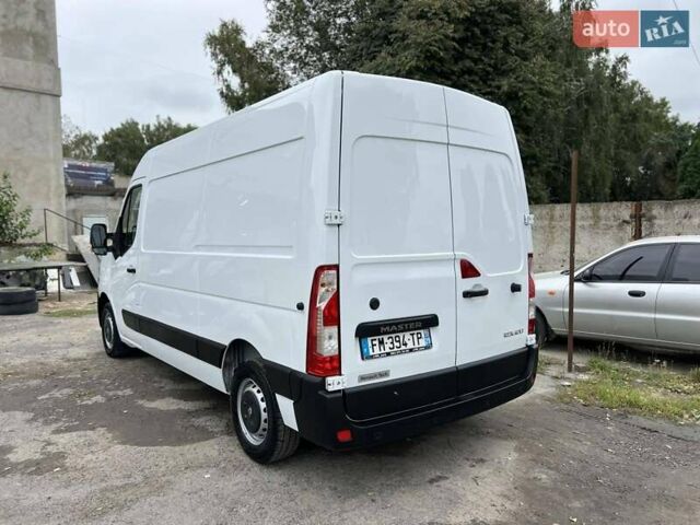 Белый Рено Мастер, объемом двигателя 2.3 л и пробегом 187 тыс. км за 19500 $, фото 10 на Automoto.ua