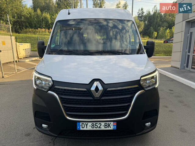 Белый Рено Мастер, объемом двигателя 2.3 л и пробегом 280 тыс. км за 18300 $, фото 18 на Automoto.ua