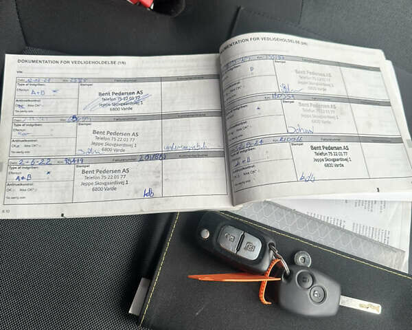 Белый Рено Мастер, объемом двигателя 2.3 л и пробегом 230 тыс. км за 21500 $, фото 20 на Automoto.ua