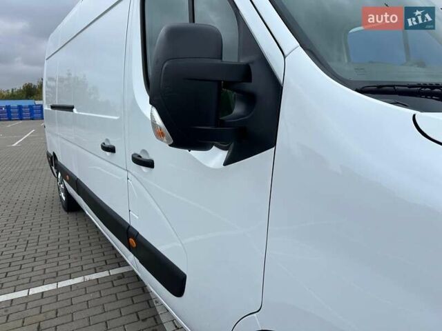Белый Рено Мастер, объемом двигателя 2.3 л и пробегом 189 тыс. км за 19700 $, фото 11 на Automoto.ua