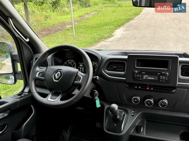 Белый Рено Мастер, объемом двигателя 2.3 л и пробегом 260 тыс. км за 17700 $, фото 22 на Automoto.ua