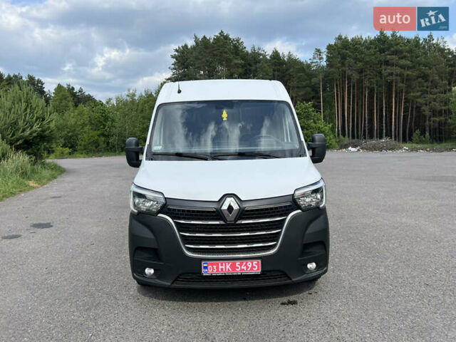 Белый Рено Мастер, объемом двигателя 2.3 л и пробегом 281 тыс. км за 18500 $, фото 1 на Automoto.ua