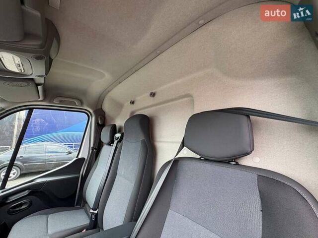Белый Рено Мастер, объемом двигателя 2.3 л и пробегом 125 тыс. км за 19500 $, фото 31 на Automoto.ua