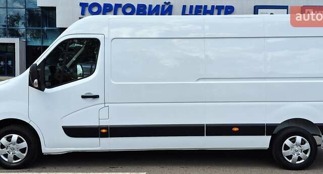 Белый Рено Мастер, объемом двигателя 2.3 л и пробегом 240 тыс. км за 18499 $, фото 1 на Automoto.ua