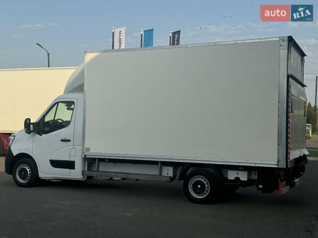 Белый Рено Мастер, объемом двигателя 2.3 л и пробегом 212 тыс. км за 23700 $, фото 12 на Automoto.ua
