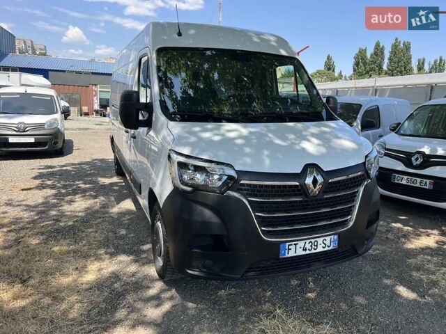 Белый Рено Мастер, объемом двигателя 2.3 л и пробегом 168 тыс. км за 20999 $, фото 3 на Automoto.ua