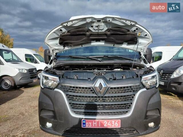 Белый Рено Мастер, объемом двигателя 2.3 л и пробегом 179 тыс. км за 19600 $, фото 13 на Automoto.ua