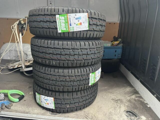 Белый Рено Мастер, объемом двигателя 2.3 л и пробегом 138 тыс. км за 20900 $, фото 20 на Automoto.ua