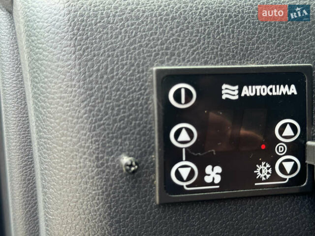 Білий Рено Мастєр, об'ємом двигуна 0 л та пробігом 261 тис. км за 22500 $, фото 11 на Automoto.ua