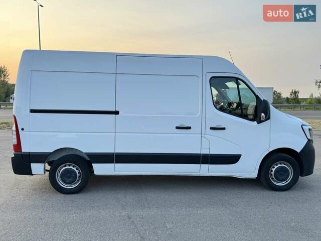 Белый Рено Мастер, объемом двигателя 2.3 л и пробегом 260 тыс. км за 20500 $, фото 6 на Automoto.ua