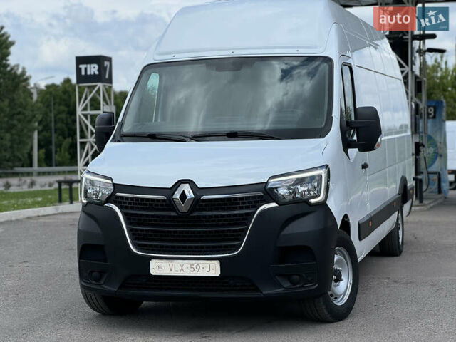 Белый Рено Мастер, объемом двигателя 0 л и пробегом 260 тыс. км за 22500 $, фото 2 на Automoto.ua