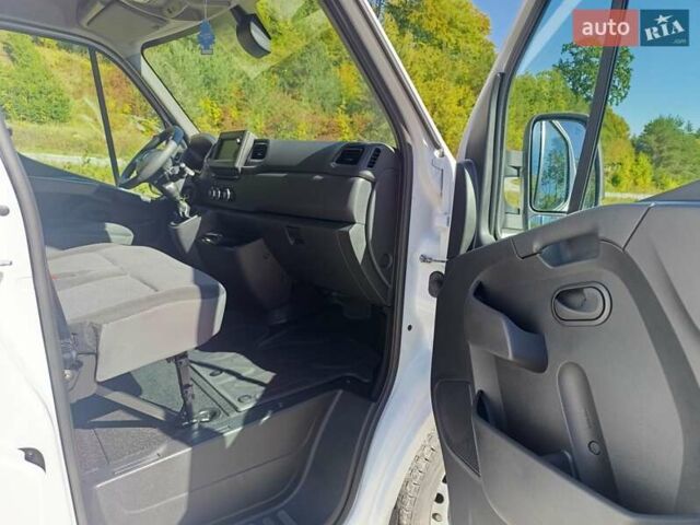 Білий Рено Мастєр, об'ємом двигуна 2.3 л та пробігом 245 тис. км за 18800 $, фото 21 на Automoto.ua