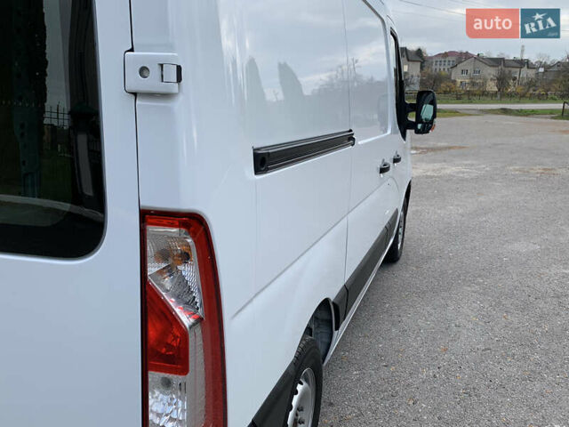 Белый Рено Мастер, объемом двигателя 2.3 л и пробегом 242 тыс. км за 16800 $, фото 13 на Automoto.ua