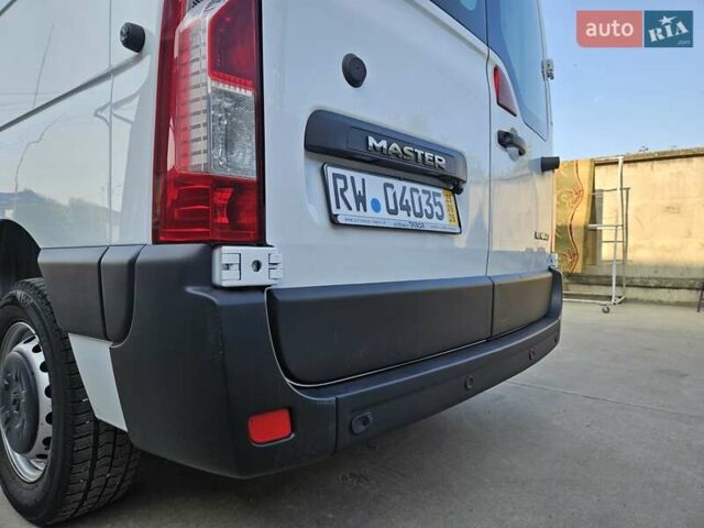 Білий Рено Мастєр, об'ємом двигуна 0 л та пробігом 269 тис. км за 18500 $, фото 21 на Automoto.ua
