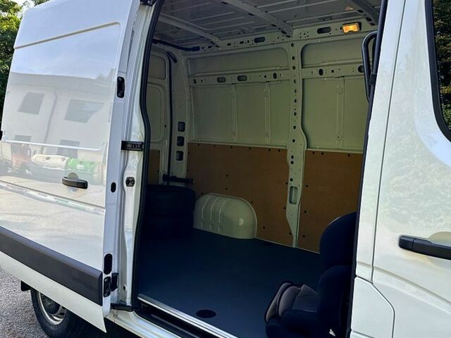 Белый Рено Мастер, объемом двигателя 2.3 л и пробегом 57 тыс. км за 21900 $, фото 4 на Automoto.ua